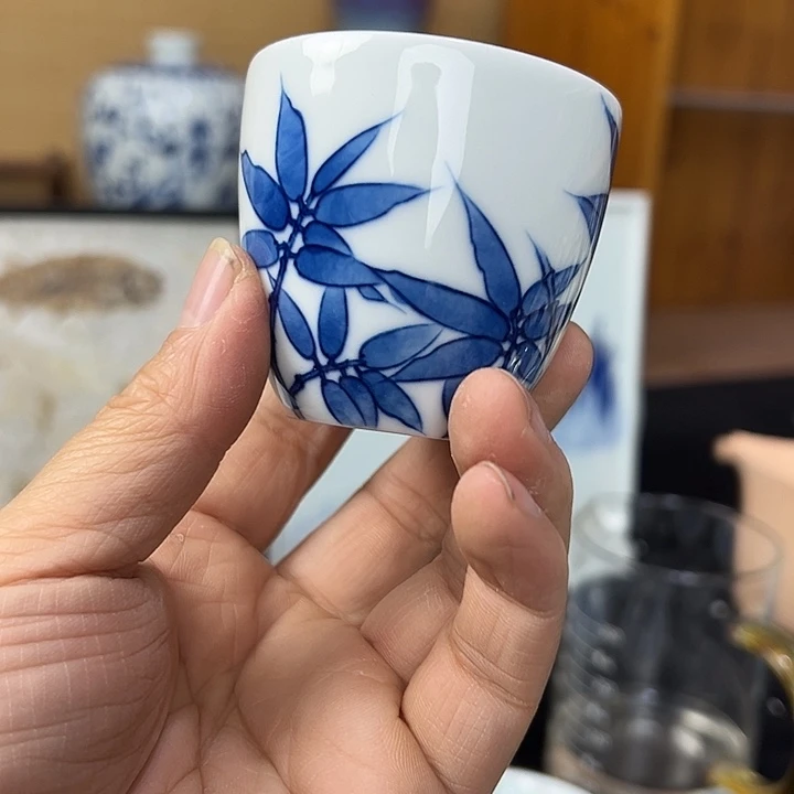 小***n纯手工青花竹子客杯