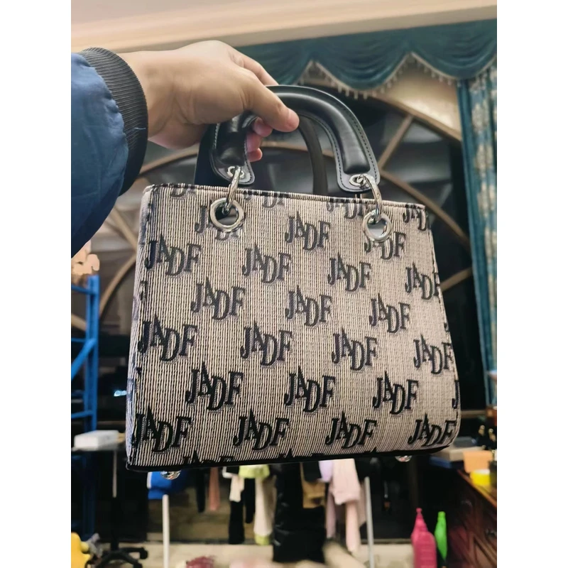 2024年新款时尚百搭轻奢潮流简约女包L-179