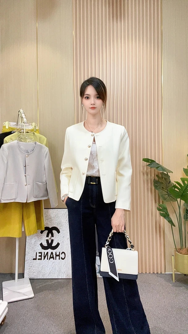 早秋新款薄款小香风女纯色短款气质简约短外套百搭气质时尚小香风