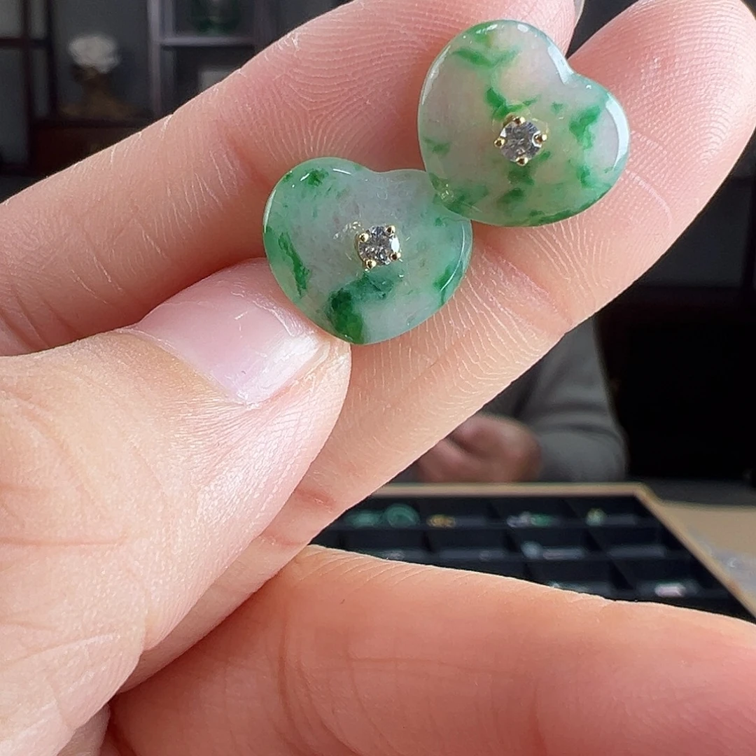 翡翠18K金镶嵌耳饰耳环