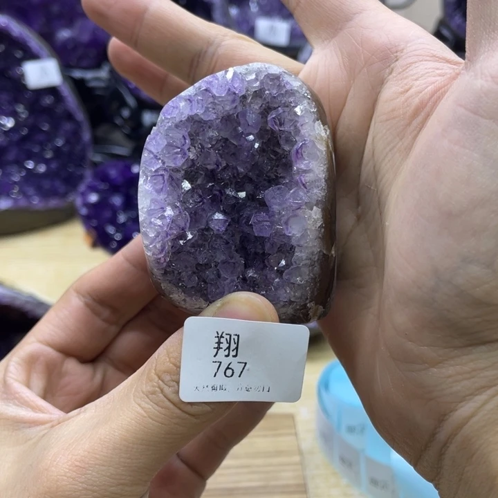 未镶嵌大型摆件（非配饰）紫晶