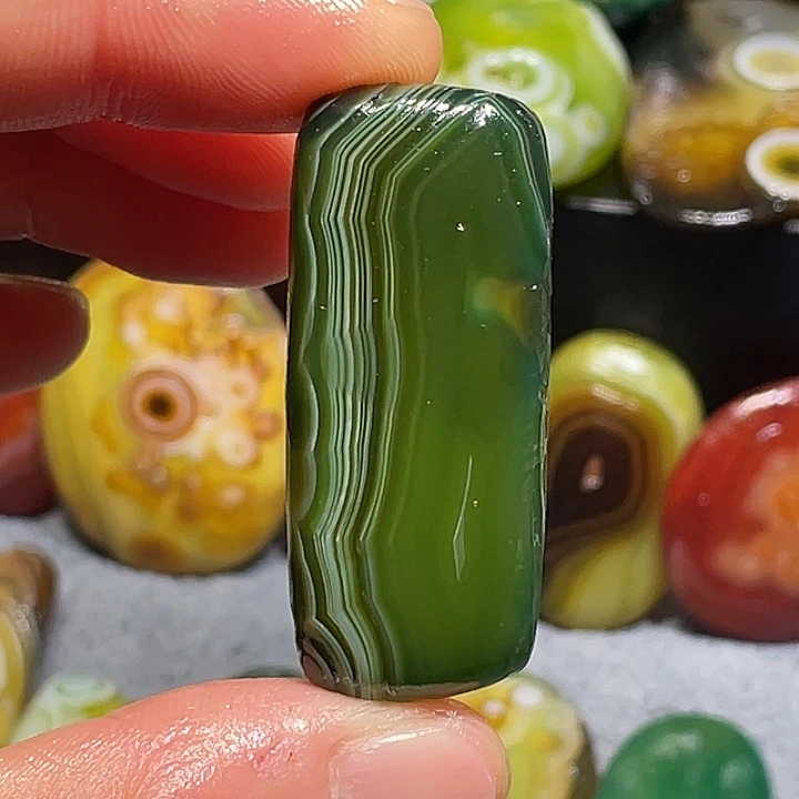 玛瑙/玉髓未镶嵌珠宝奇石