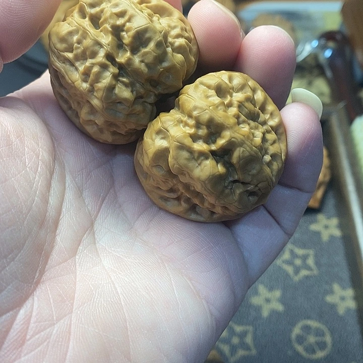 吊坠文玩核桃42尺蛤蟆。