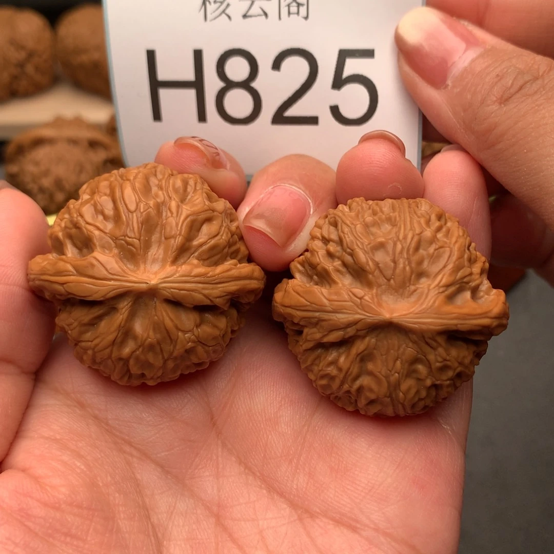 文玩核桃把件38+肉球宫灯