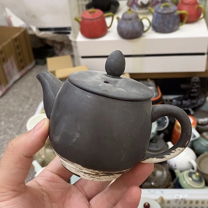 陶瓷艺术品及陶瓷壶壶