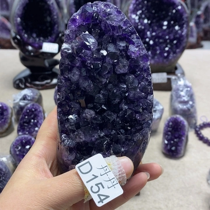 紫晶大型摆件（非配饰）未镶嵌