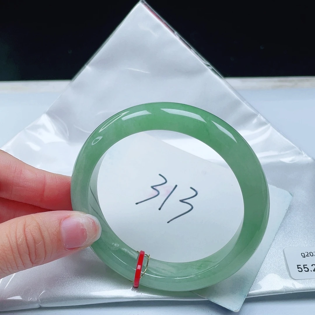 翡翠未镶嵌手镯55+正圈