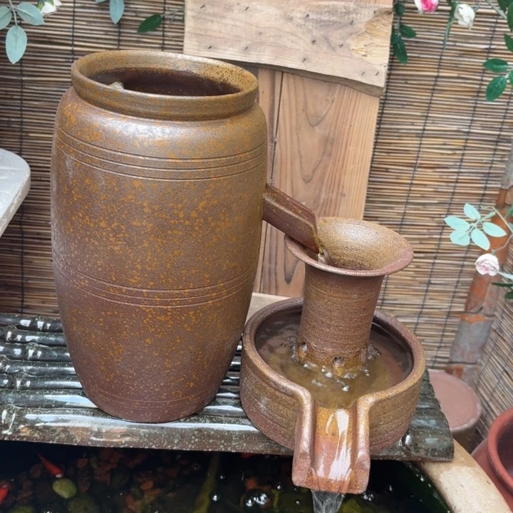 紫砂花盆口径15/32，12/18进水口1.5厘米