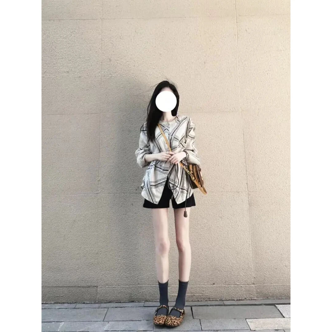 法式复古气质松弛感草纹图腾印花长袖衬衫上衣女显瘦百搭休闲短裤