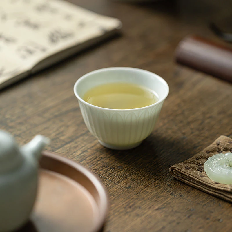 陶瓷影青莲瓣纹宽口主人杯功夫茶具品茗杯中式家用普喝茶杯洱茶杯