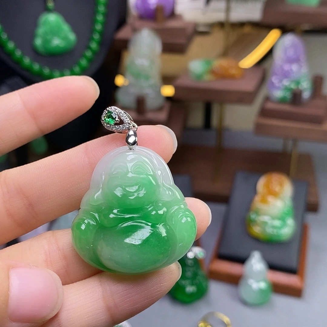吊坠(赠链)未镶嵌翡翠