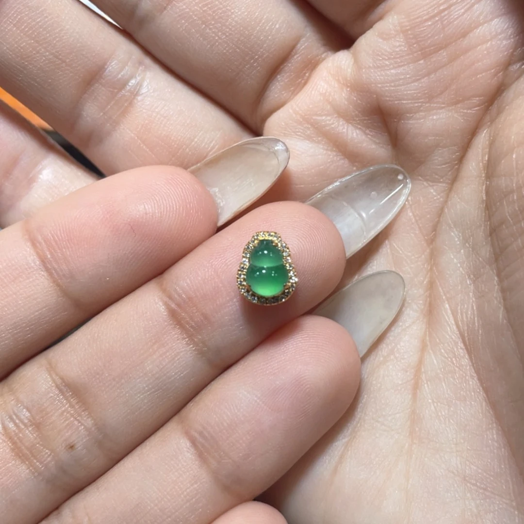 【闪购商品】翡翠18K金镶嵌吊坠(不含链)