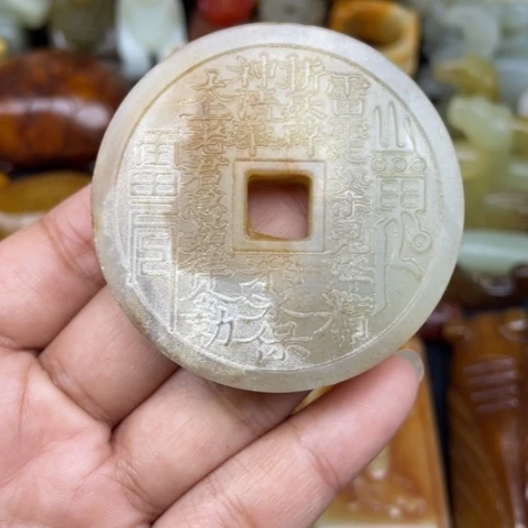 颈饰未镶嵌和田玉55
