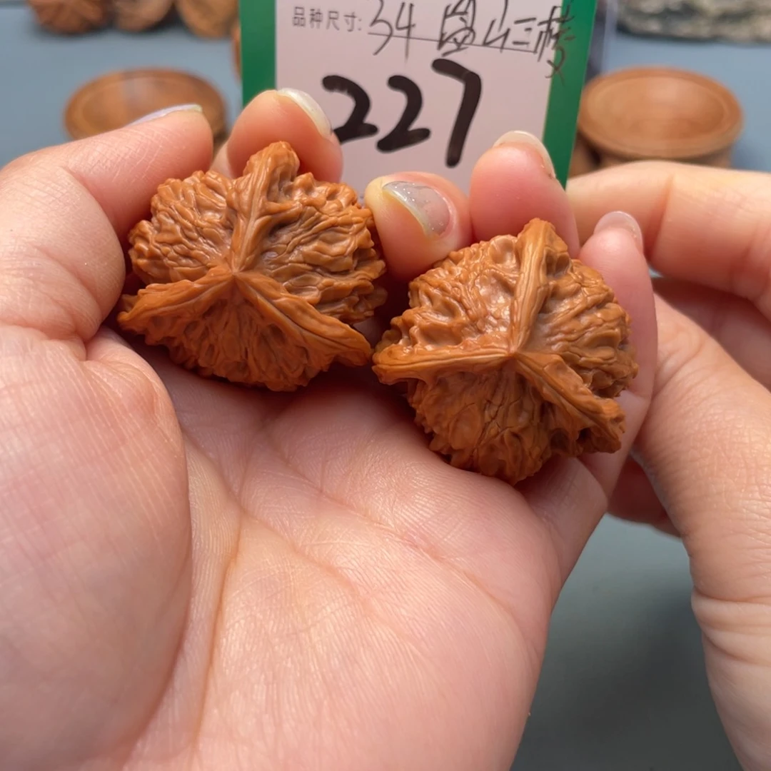 吊坠桃核文玩核桃