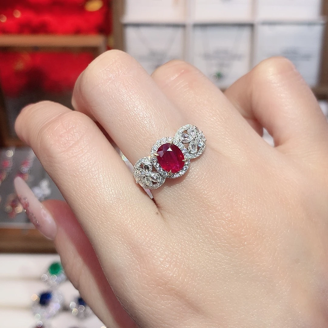 18K金镶嵌红宝石戒指1.1ct/天然宝石/七天无理由