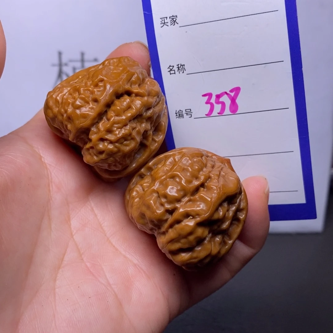 文玩核桃把件358/36.5蛤蟆头