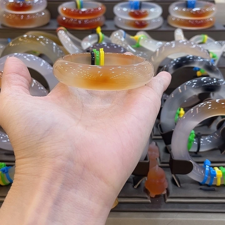 玛瑙/玉髓未镶嵌手镯37