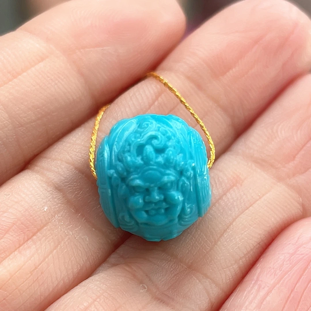 绿松石未镶嵌颈饰