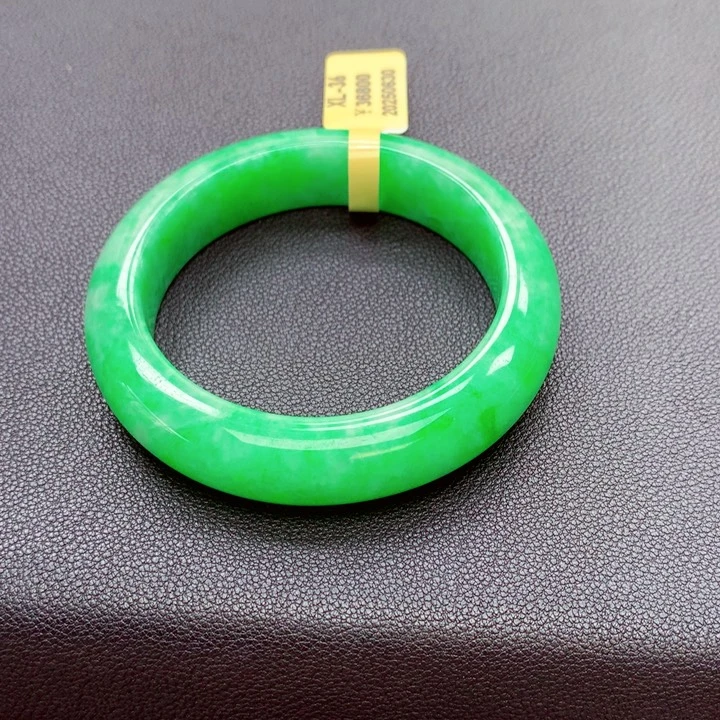 深***鱼翡翠手镯未镶嵌翡翠