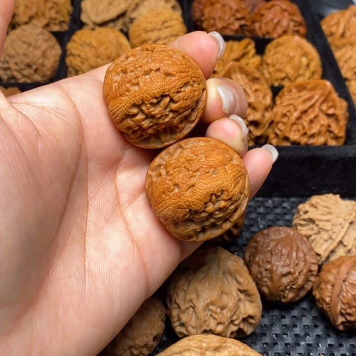 吊坠文玩核桃秦岭野生25