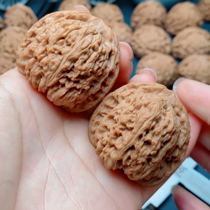 文玩核桃把件南疆石42