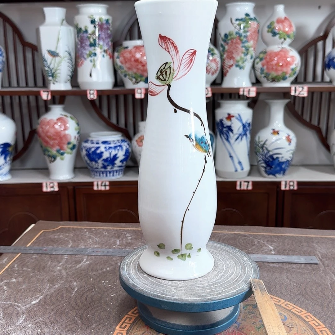 摆件景德镇陶瓷蛮荷鸟