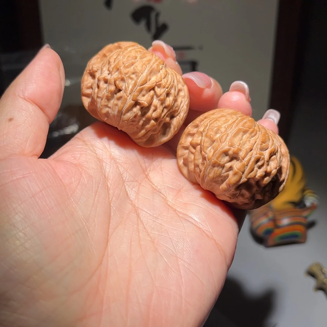 杀***碌文玩核桃把件正磨