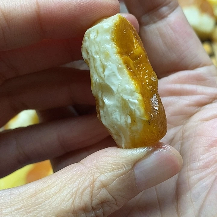 定制琥珀定制蜜蜡未镶嵌传世琥珀蜜蜡定制