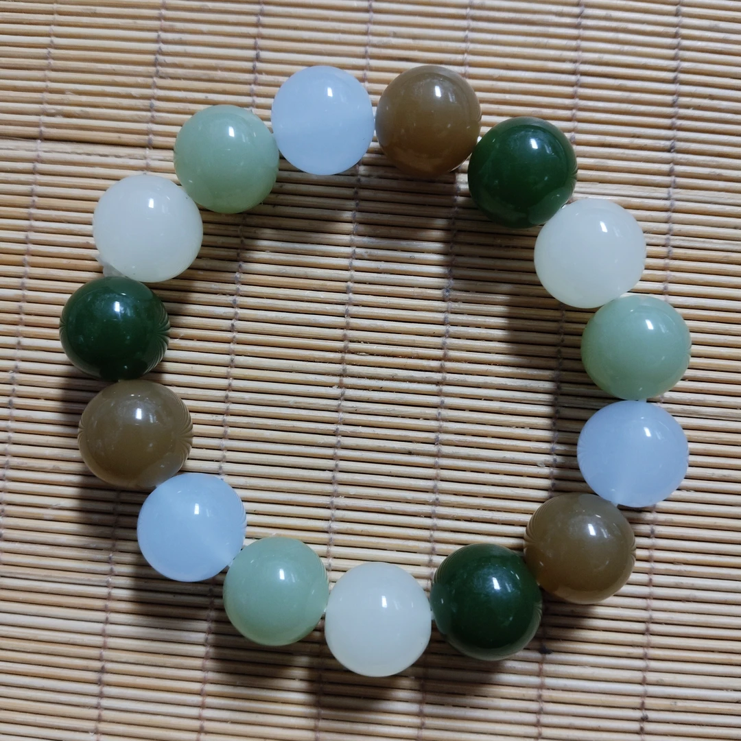 2081号卡14手串定制木料