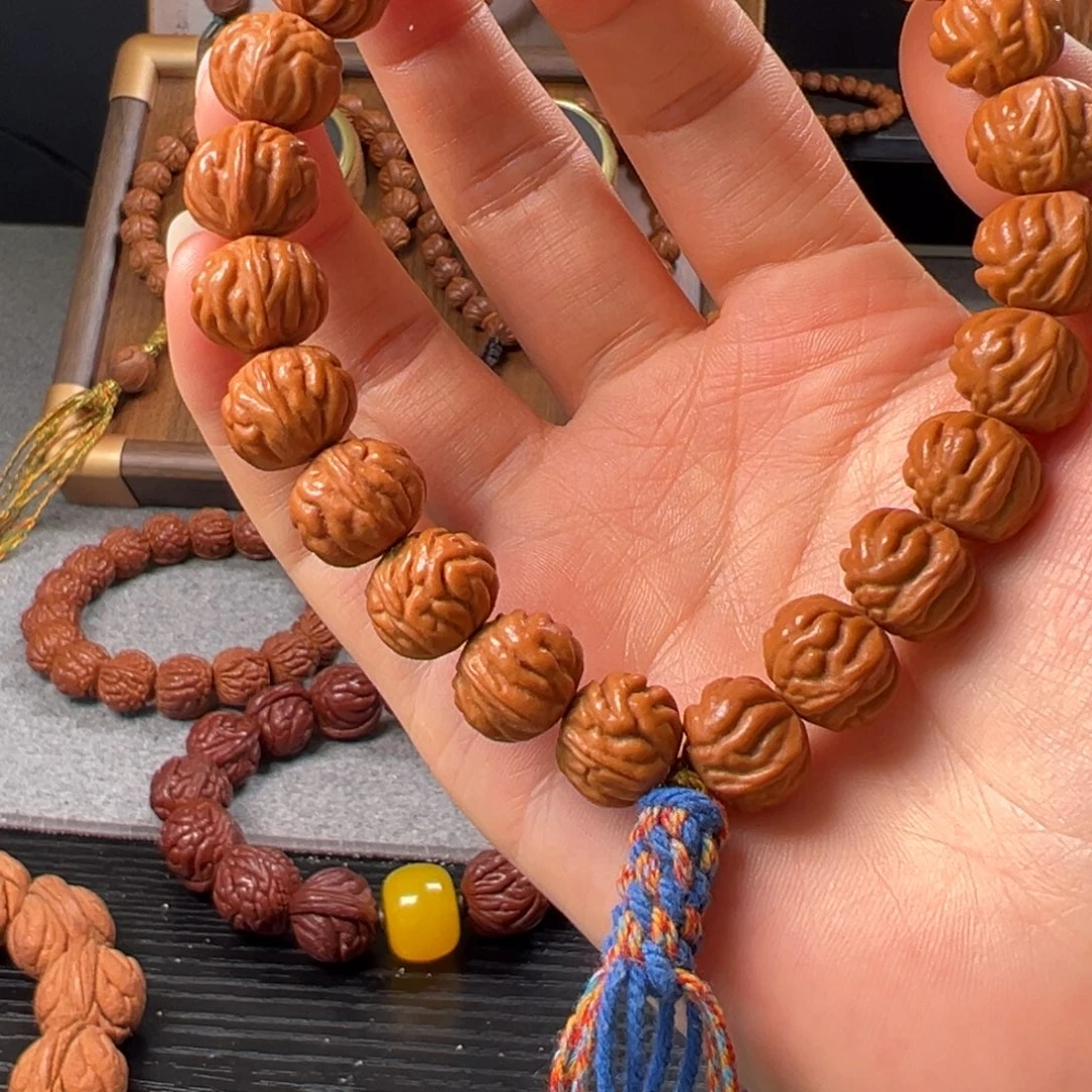 菠***魔桃核吊坠14野生玉龙脊