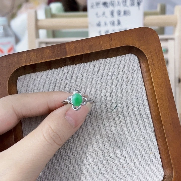 翡翠未镶嵌颈饰天然翡翠Ａ货