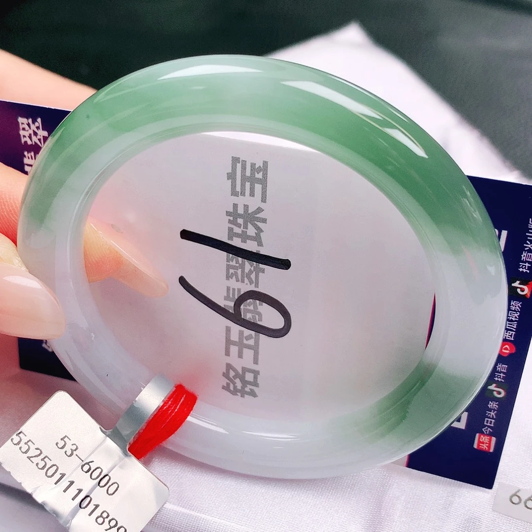 翡翠未镶嵌手镯缅甸天然a货翡翠手镯