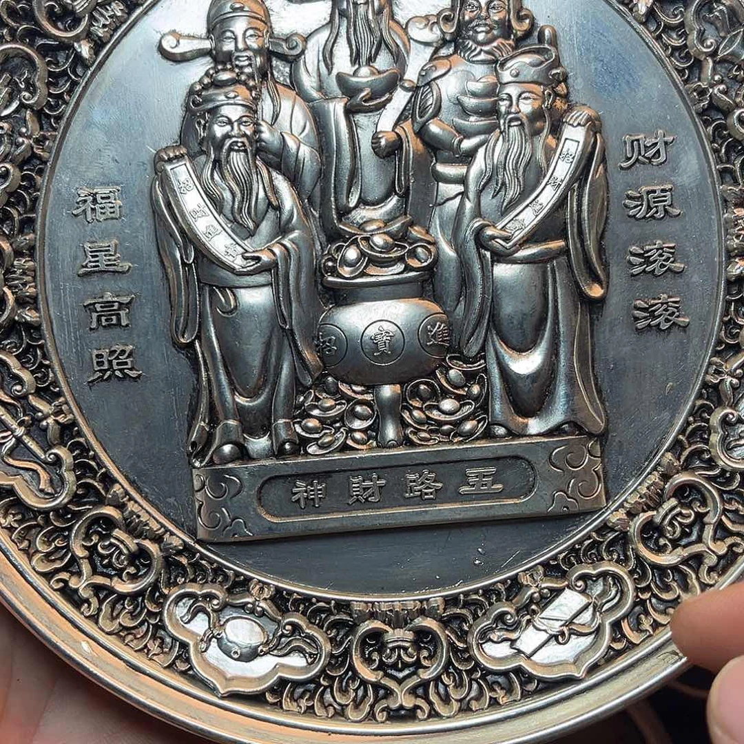 精美铜器工艺品等