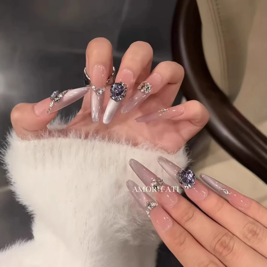 [云纱黎雾]手工穿戴甲新款猫眼气质爆闪甲片高级感温柔轻奢美甲