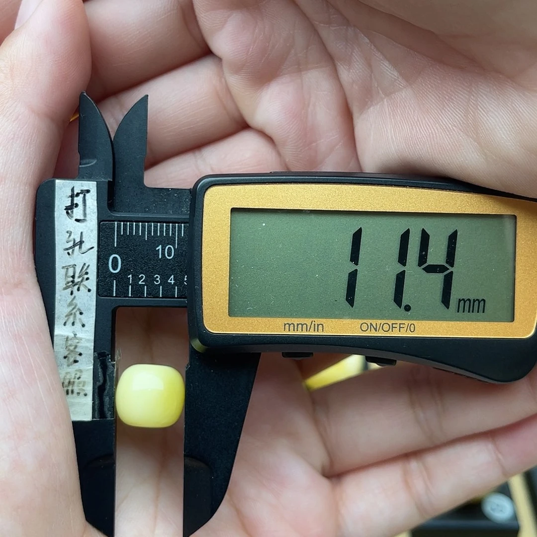 裸石琥珀未镶嵌蜜蜡老型梦微瑕