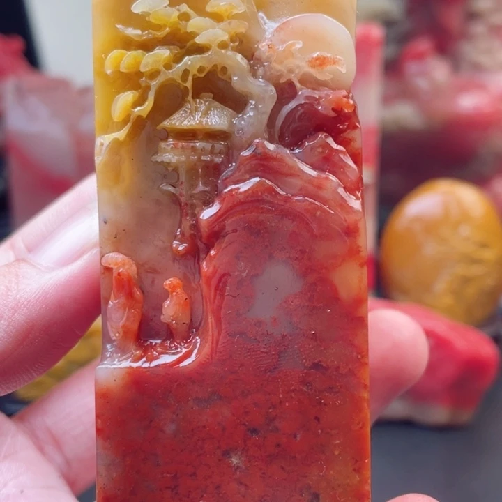 寿山石高山满满朱砂