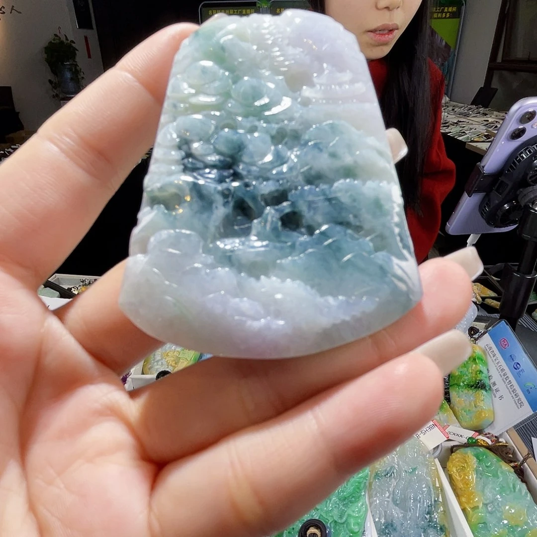 颈饰未镶嵌翡翠一