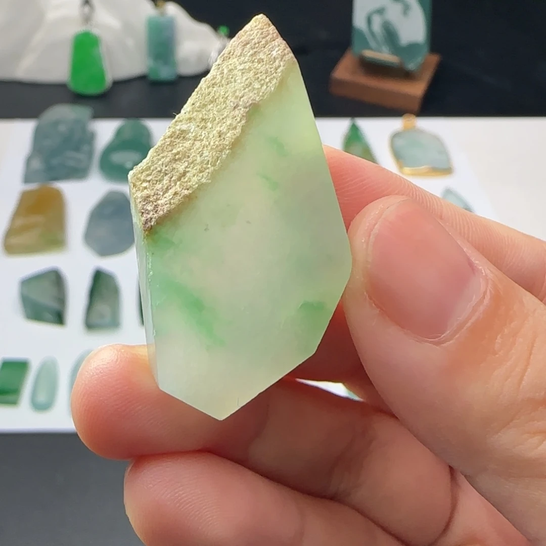 定制翡翠未镶嵌材料