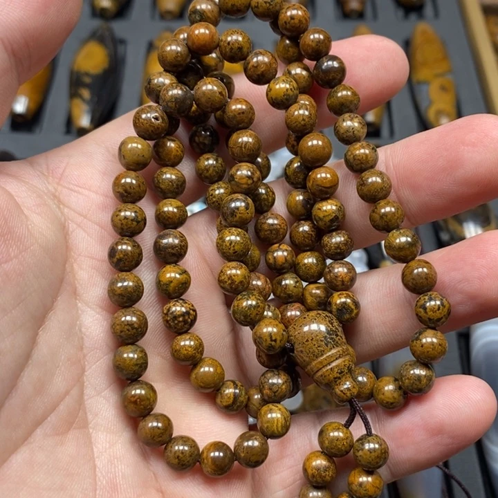 玛瑙/玉髓颈饰未镶嵌刘*江