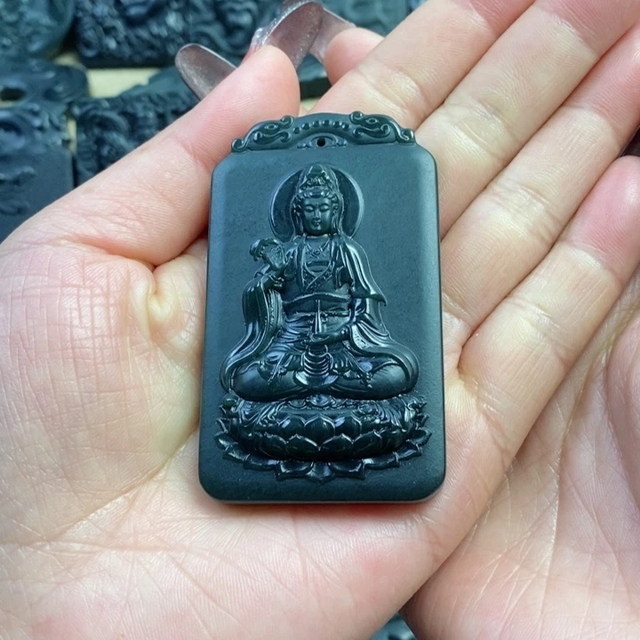 和田玉（青玉）颈饰未镶嵌木*双面雕刻