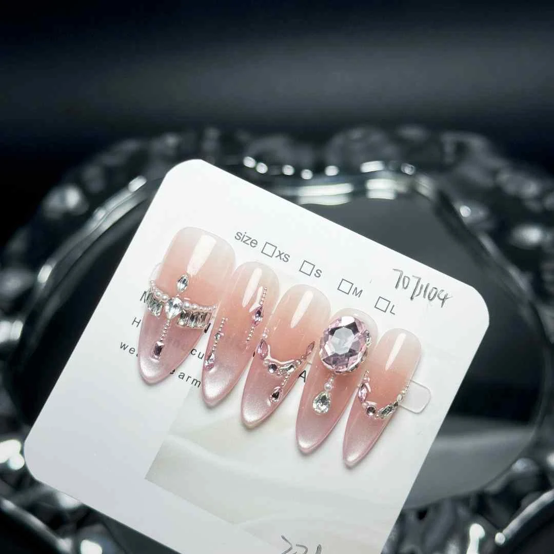 【赛琳娜】温柔气质粉猫眼重工拼钻轻奢美甲7071104 纯手工穿戴甲