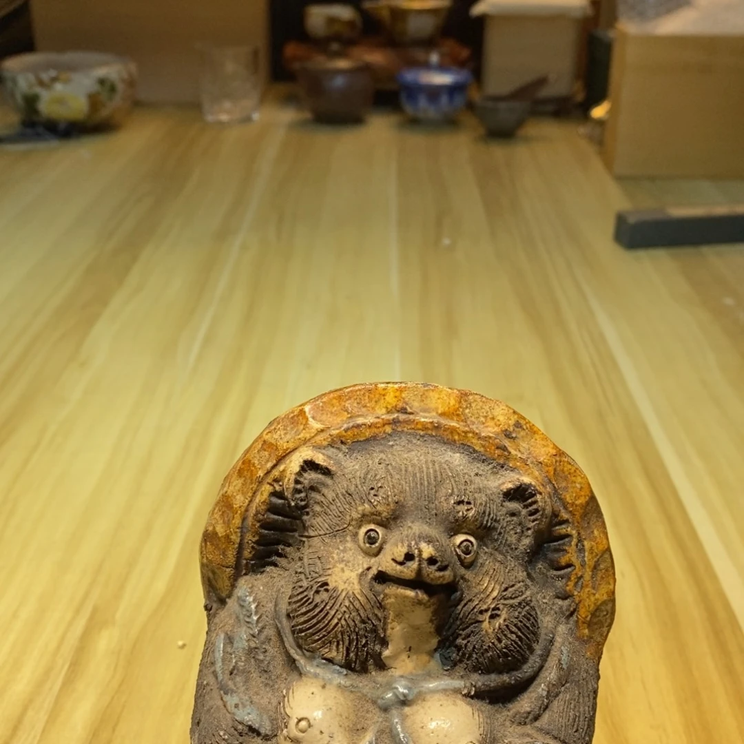 青**虾易雅集工艺品有限公司