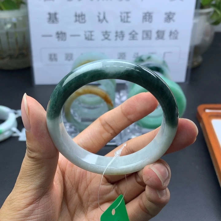 未镶嵌手镯翡翠54-55.7正圈