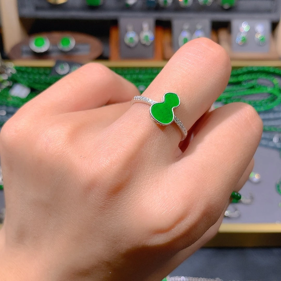 翡翠戒指未镶嵌天然翡翠