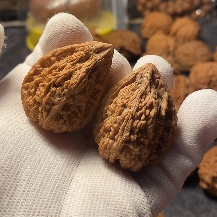 毛***毛把件文玩核桃塔尖31.5