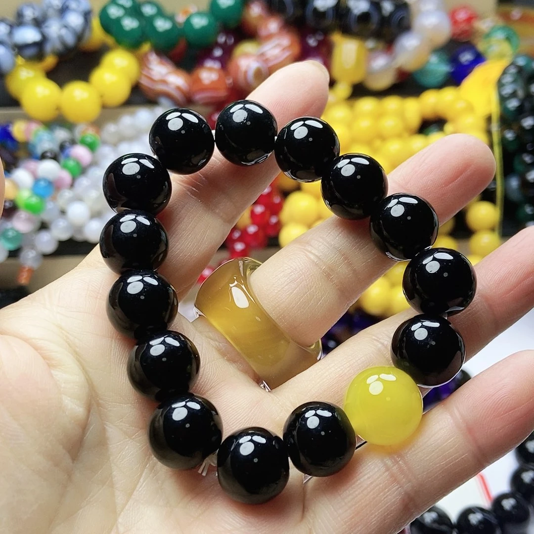 玛瑙/玉髓手链未镶嵌从****?