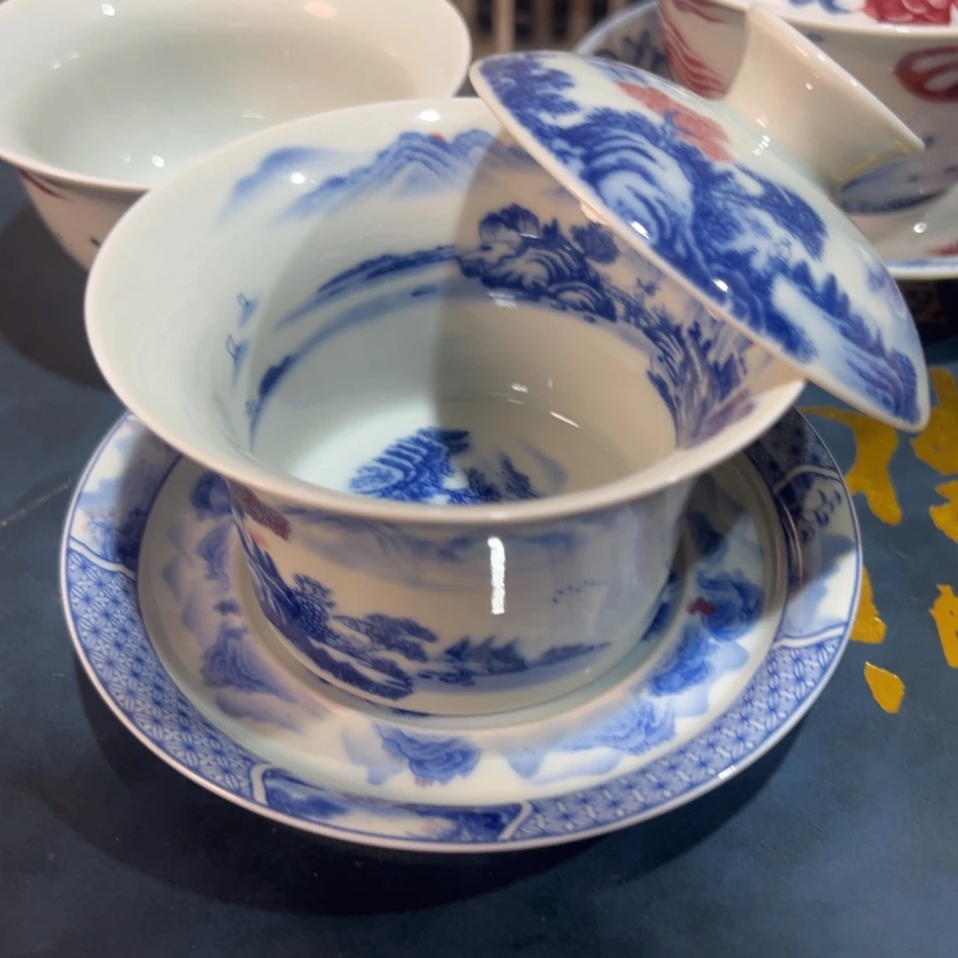 白富春山居图马蹄盖碗