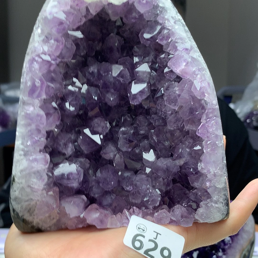 未镶嵌大型摆件（非配饰）水晶