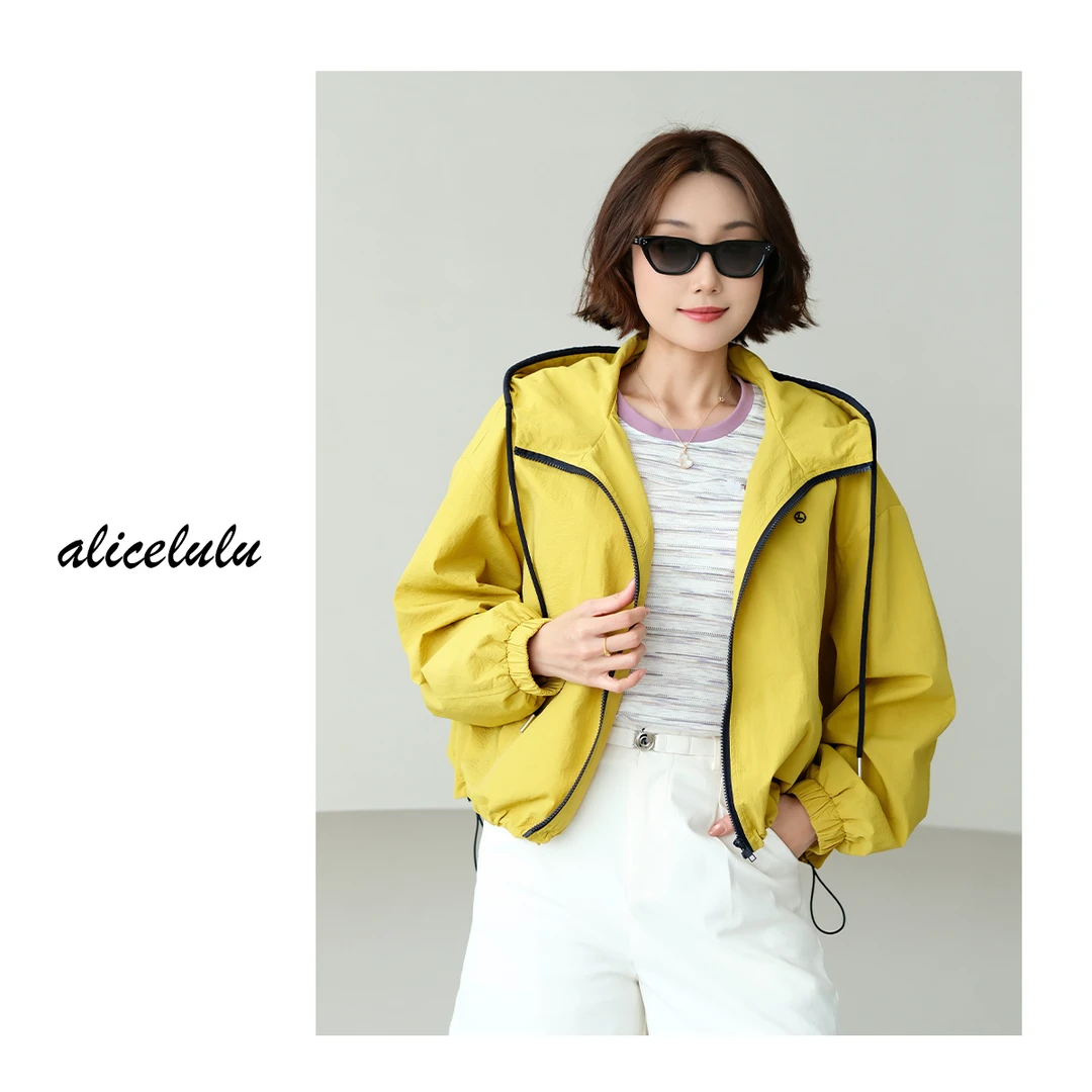 alicelulu韩系连帽撞色设计短外套小个子休闲百搭显瘦S2142336T
