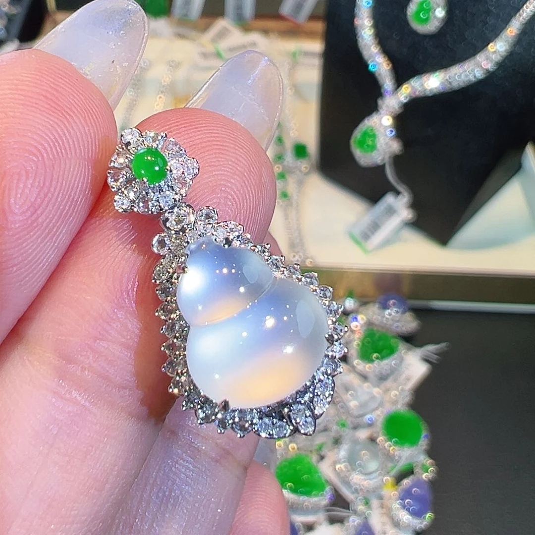 翡翠18K金镶嵌吊坠(不含链)翡翠